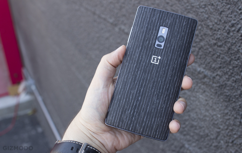 Illustration for article titled OnePlus 2 Hands-On: So Good, It Makes Me Want To Leave Verizon